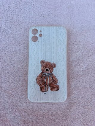 Funda iPhone 11 Flores Daisy Smile, 2 euros c/una.