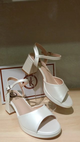 Sandali donna bianco perla 40