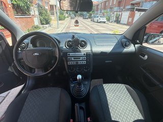 🚗 Ford Fiesta 1.6 (100cv) | 3 Puertas | Negro