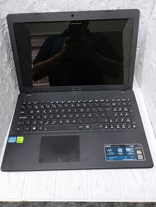 Portatil Asus X552C (1864)