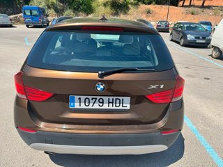 BMW X1 2011
