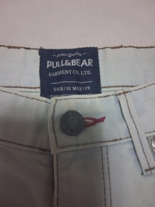 Vaqueros Pull&Bear desgastados