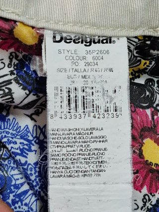 Shorts Desigual Beige Ricamati Taglia 28
