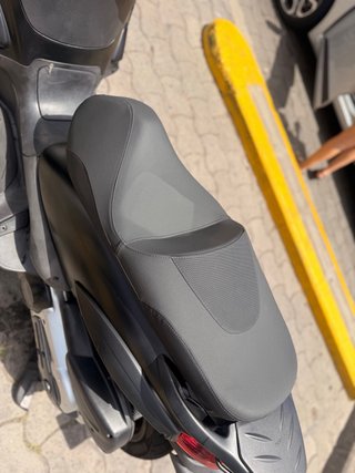 Piaggio Beverly Tourer 400ie