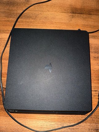 Consola PS4 Negra + 2 Mandos + Juegos