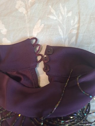 Vestido fiesta morado con pedrería