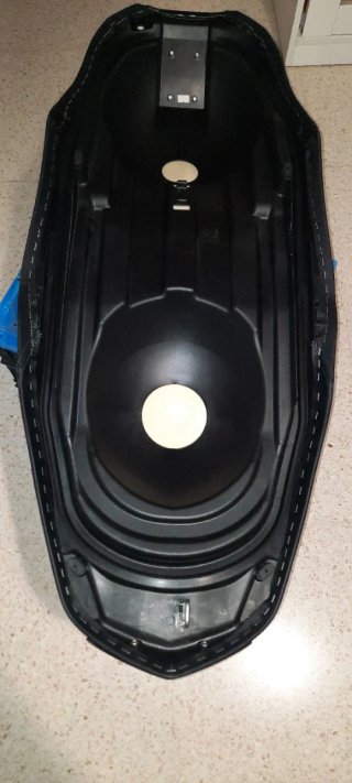 Asiento Yamaha XMAX 125/300 Tricity 125/300 Nuevo