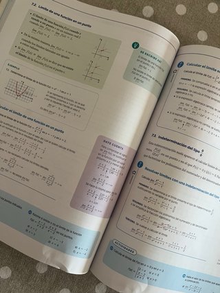 Matemáticas aplicadas a las Ciencias Sociales I...
