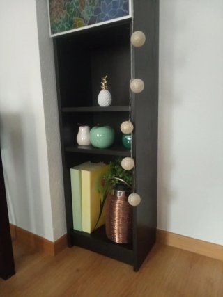Estantería alta con vitrina 40x30x200 en wengue