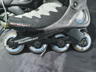 Patines Rollerblade T40-41 + Kit Protección+ Bolsa