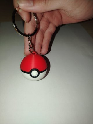 Llavero Pokéball.