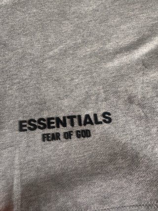Pantalones Cortos Essentials Fear of God Grises