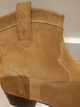 Botines de piel