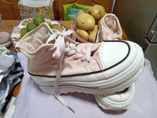 Botas Converse rosas y blancas talla 38