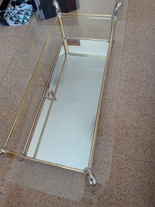 Mesa centro vintage cristal y metal dorado