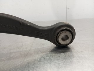 BRAZO SUSPENSION SUPERIOR TRASERO IZQUIERDO MERCE