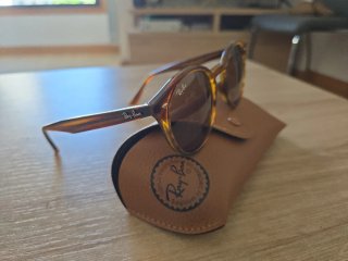 Gafas de sol Ray-Ban RB2180 Polarizadas