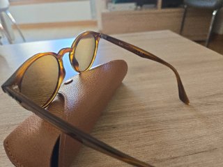 Gafas de sol Ray-Ban RB2180 Polarizadas