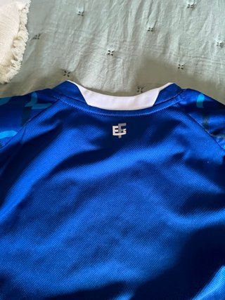 Camiseta y pantalón corto fútbol Umbro del everton