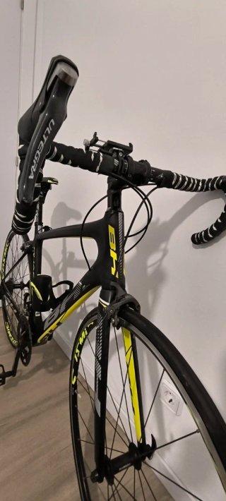 Bicicleta Carretera BH Quartz Negra T-52