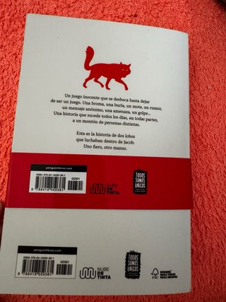 Un lobo dentro / The Wolf Inside