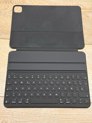 Funda teclado Apple Smart Keyboard Folio 11”