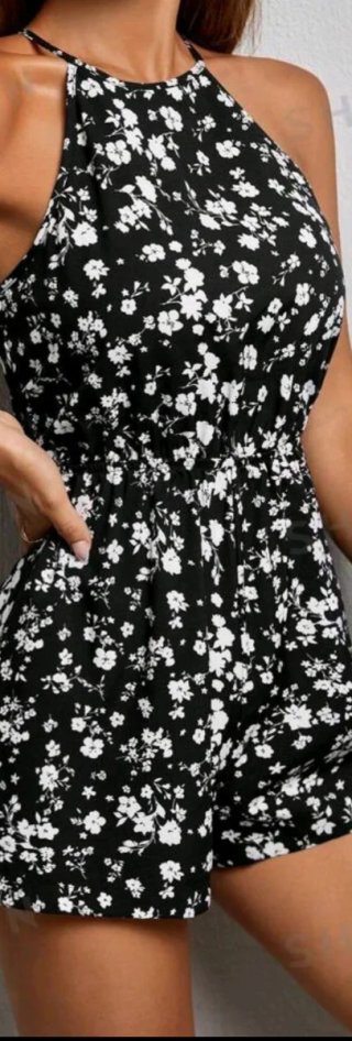 Mono corto floral halter negro y blanco T.XS