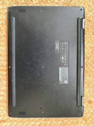 Ordenador Lenovo negro