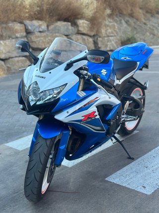 Suzuki GSXR 600 K9 2010