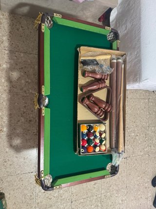 Mesa de billar infantil con accesorios