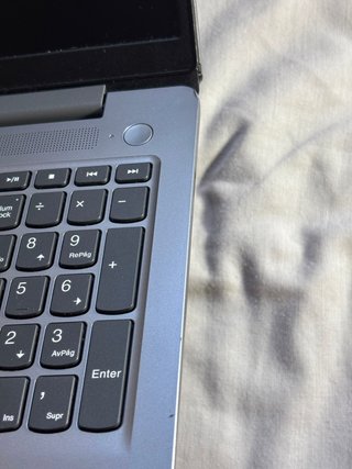 Lenovo IdeaPad i7 13ª Gen 16GB 1TB SSD Bat. 97%