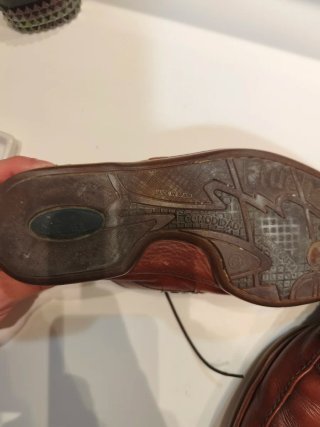Zapatos vestir Fluchos marrones talla 40