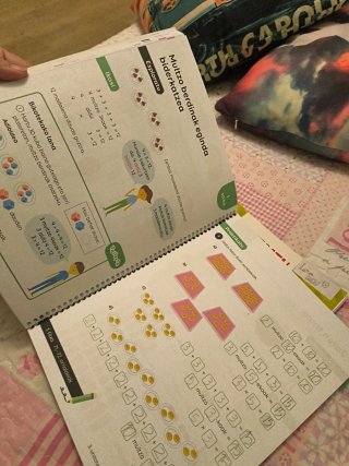 Pentsatu infinito 2 A y B libros y cuadernos Matem
