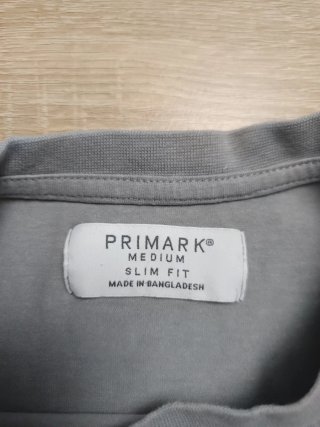 Camiseta Gris Estampada Primark