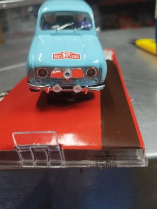 Scalextric Renault 4L Montecarlo 44