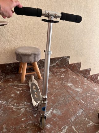 Patinete Micro Sprite Plateado