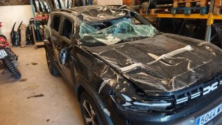 Dacia Duster siniestrado