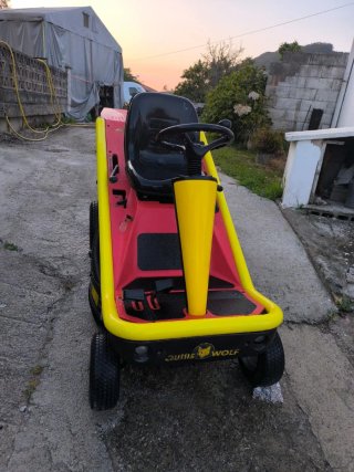 Tractor cortacésped