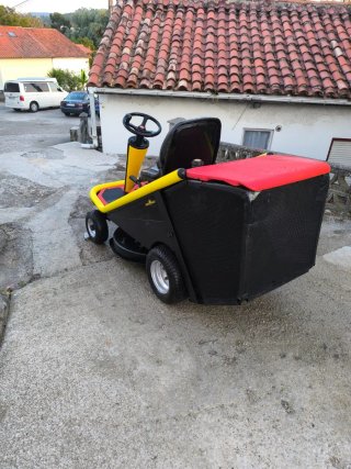 Tractor cortacésped