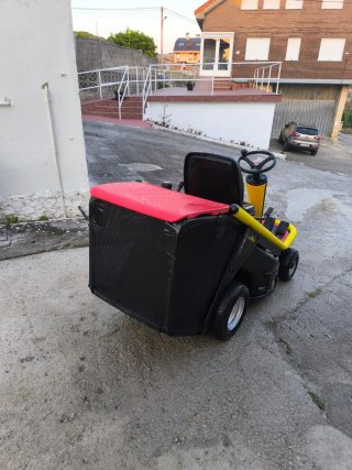 Tractor cortacésped