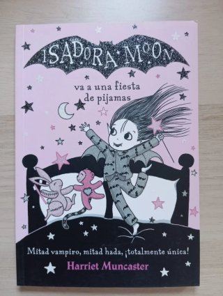 Pack 5 libros "Isadora Moon"