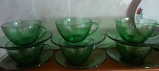 6 Tazas de cristal verdes