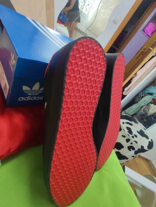 Adidas Gazelle Team Zapatillas Negras Rojas