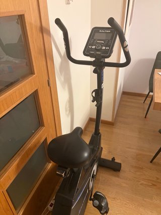 Bicicleta Estática Salter B20 Casi sin usar. 1 año