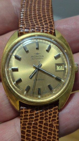 Reloj MONDIA ORBITRON