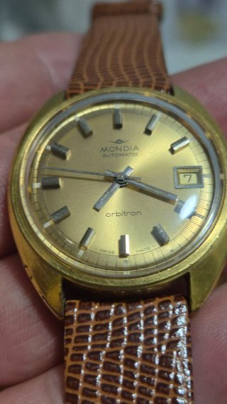 Reloj MONDIA ORBITRON