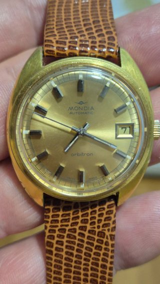 Reloj MONDIA ORBITRON
