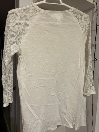 Camiseta H&M manga larga encaje blanca Talla S