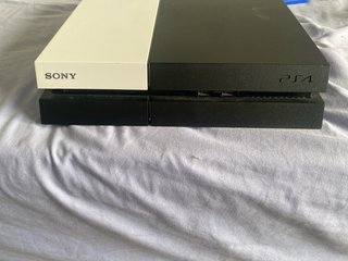 PS4 + 2 Mandos Personalizados + FIFA 23