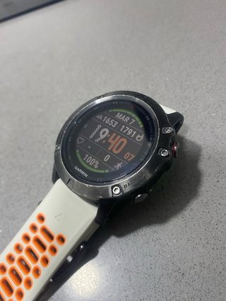 Garmin Fenix 5x Zafiro Negro/Naranja.